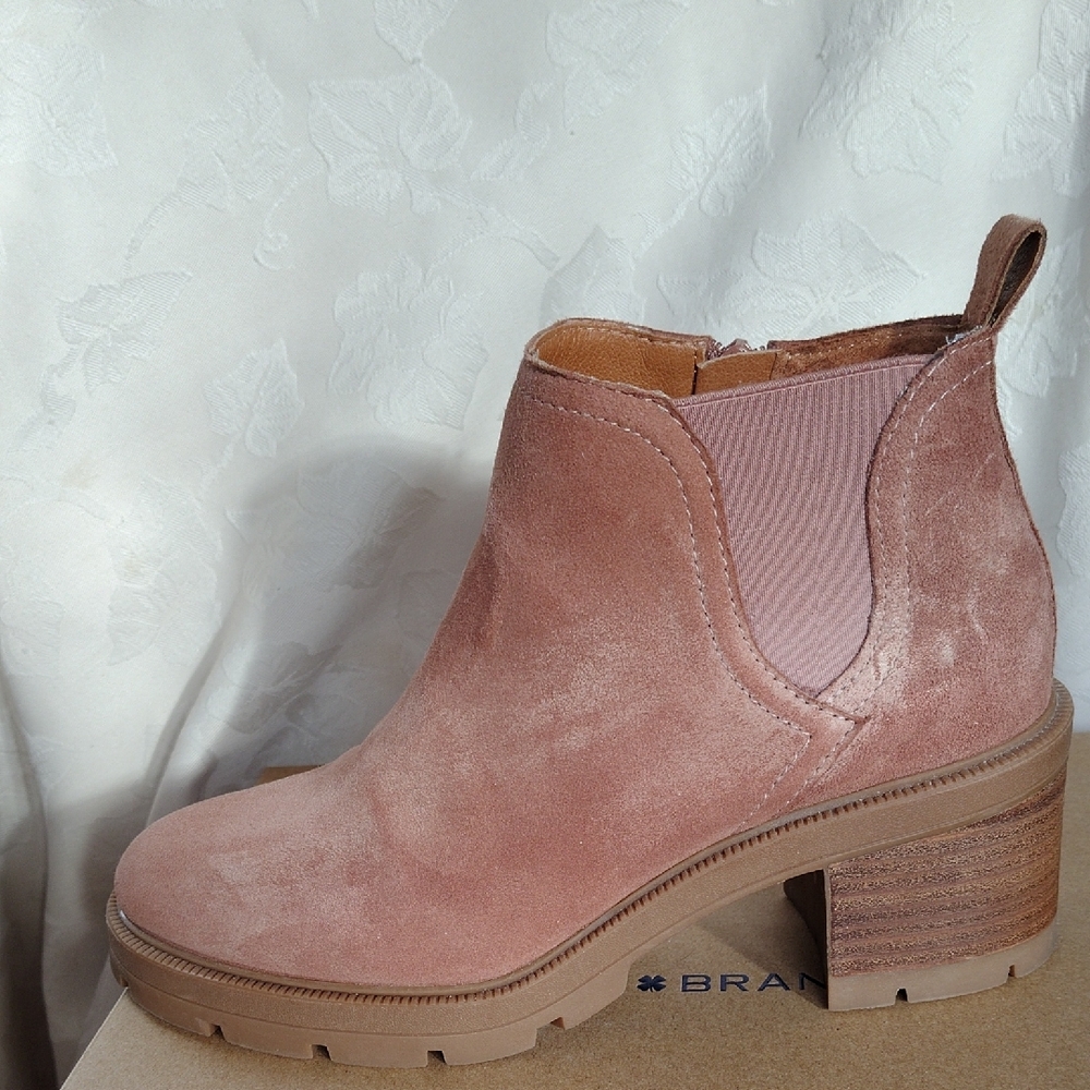 Lucky Brand Sumah Ankle Boots Booties Lug Sole - Picture 5 of 12